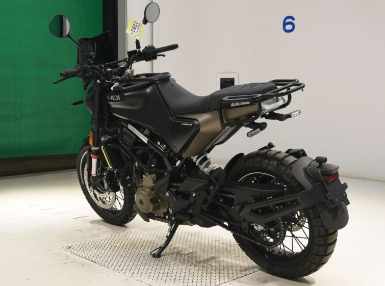 Мотоцикл Husqvarna SVARTPILEN 401 с пробегом 2012 km