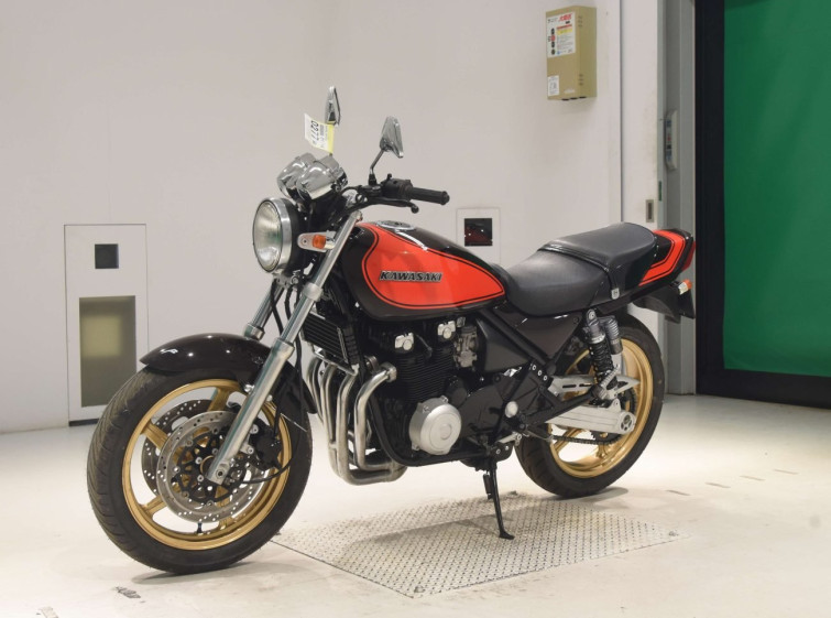 Мотоцикл Kawasaki ZEPHYR400 с пробегом 1456 km