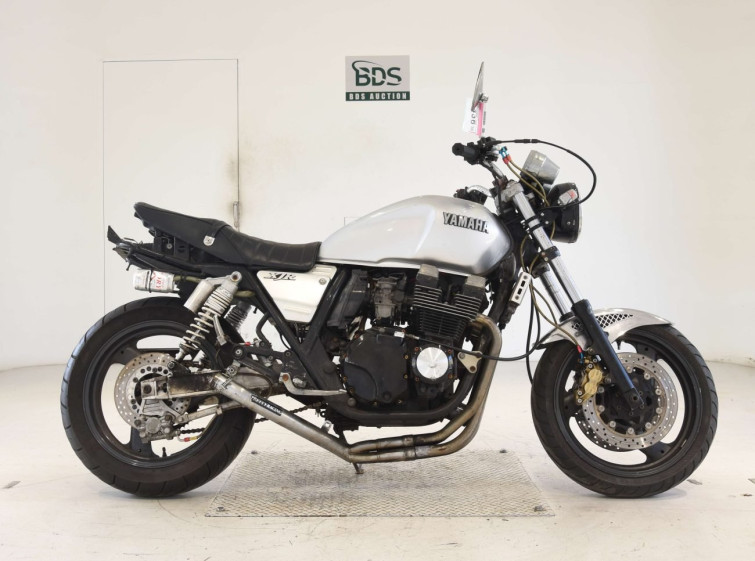 Мотоцикл Yamaha XJR400 с пробегом 12616 km