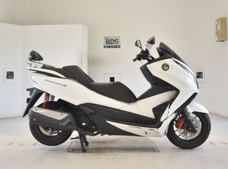 Мотоцикл Honda FORZA SI