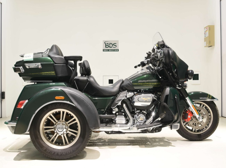 Мотоцикл HD ELECTRA GLIDE FLHTCU1870 TRIKE з пробігом 5764 km
