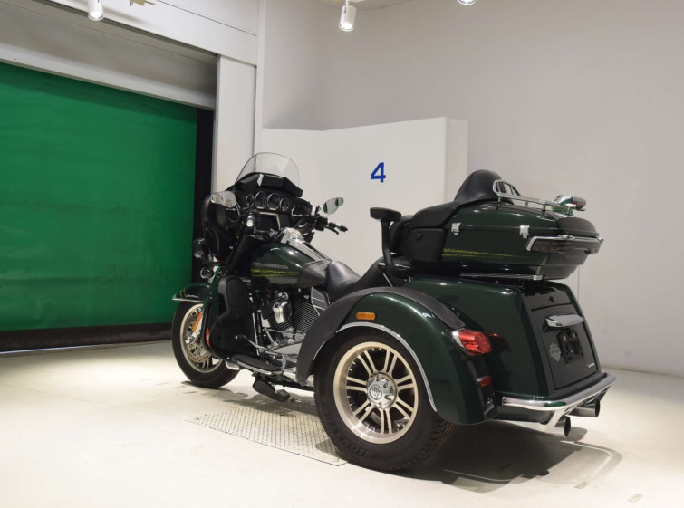 Мотоцикл HD ELECTRA GLIDE FLHTCU1870 TRIKE з пробігом 5764 km