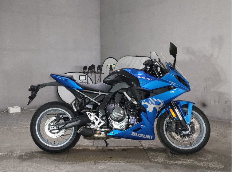 Мотоцикл Suzuki GSX-8R з пробігом 7298 km