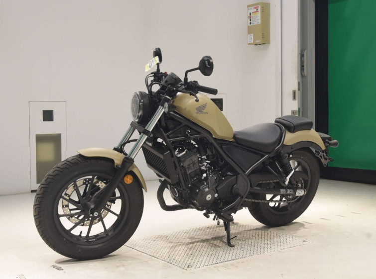 Мотоцикл Honda REBEL CMX1100 з пробігом 1762 km