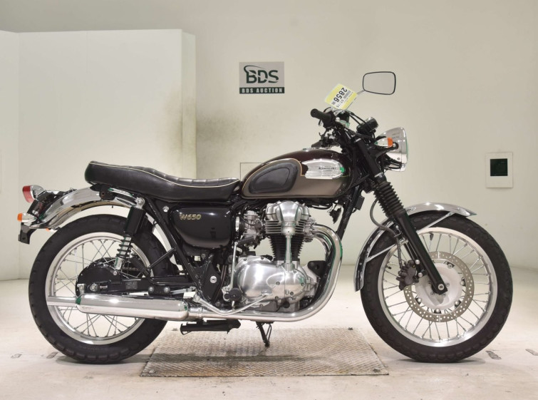 Мотоцикл Kawasaki W650 с пробегом 10970 km