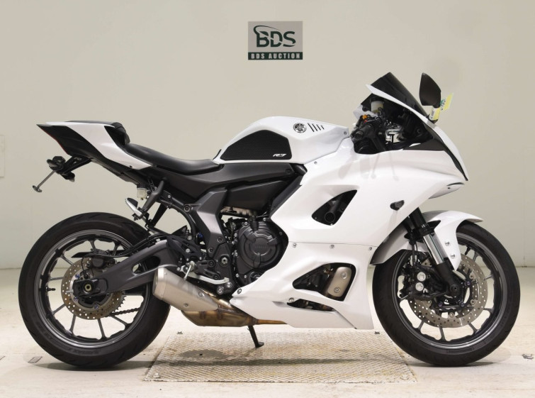 Мотоцикл Yamaha YZF-R7 з пробігом 11272 km