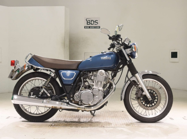 Мотоцикл Yamaha SR400 з пробігом 10915 km