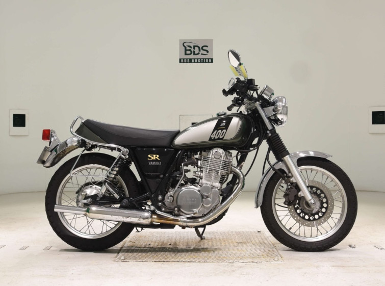 Мотоцикл Yamaha SR400 з пробігом 10041 km