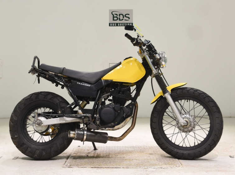 Мотоцикл Yamaha TW200 с пробегом 9910 km