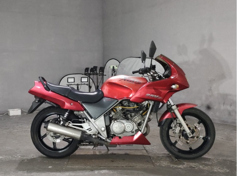 Мотоцикл Honda VT250F XELVIS с пробегом 25868 km