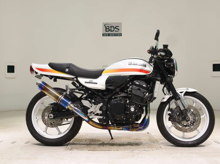 Мотоцикл Kawasaki Z900RS з пробігом 8159 km