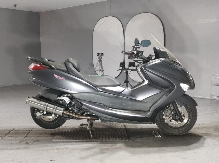 Мотоцикл Yamaha MAJESTY 250
