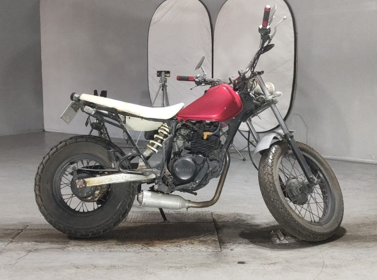 Мотоцикл Yamaha TW200 з пробігом 9287 km