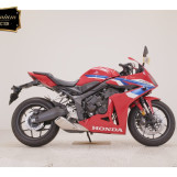 Мотоцикл Honda CBR650R с пробегом 2748 km