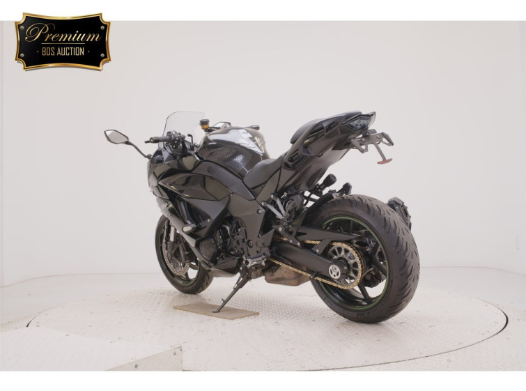 Мотоцикл Kawasaki ninja 1000 sx з пробігом 46070 km