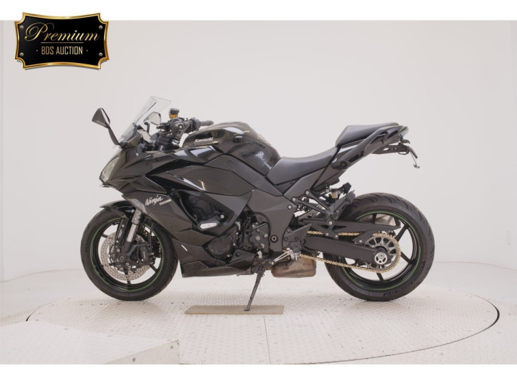 Мотоцикл Kawasaki ninja 1000 sx з пробігом 46070 km