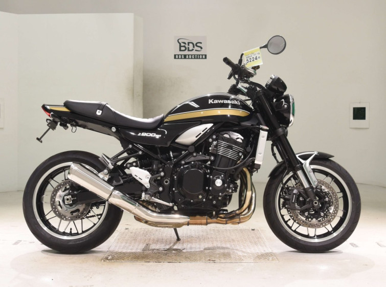 Мотоцикл Kawasaki Z900RS с пробегом 14635 km