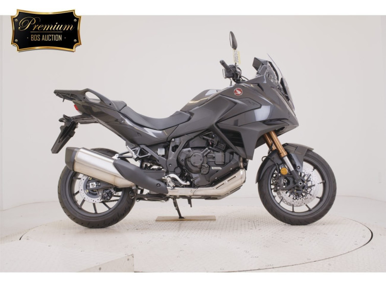 Мотоцикл Honda NT1100 з пробігом 62 km