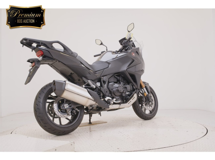 Мотоцикл Honda NT1100 з пробігом 62 km