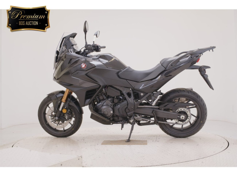 Мотоцикл Honda NT1100 з пробігом 62 km