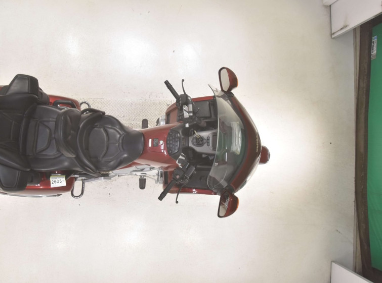 Мотоцикл Honda GL1800 с пробегом 17102 m