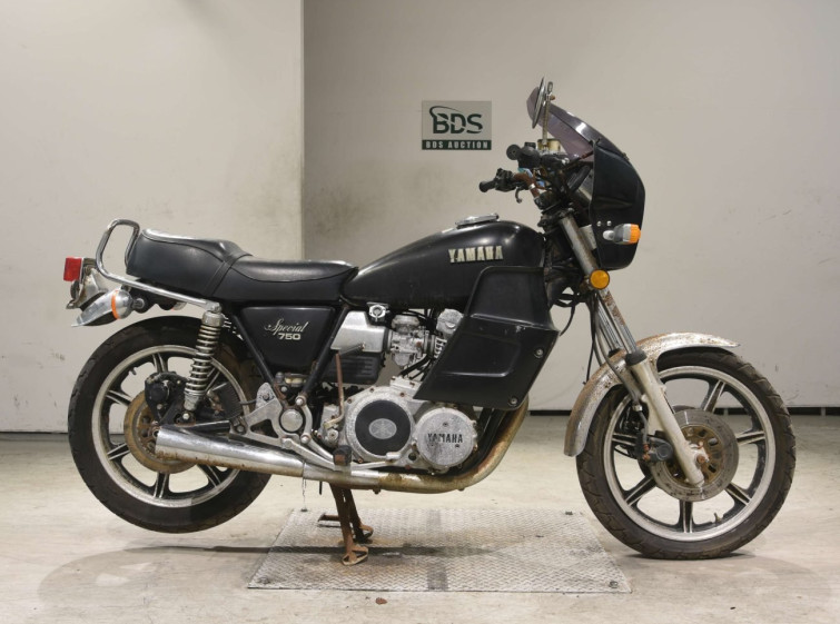 Мотоцикл Yamaha XS750SPL SIDECAR с пробегом 9537 km