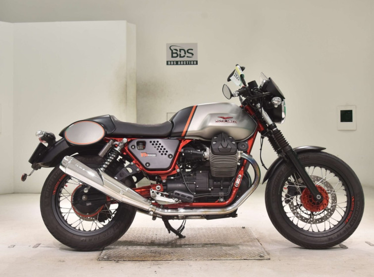Мотоцикл Moto Guzzi V7 с пробегом 17155 km