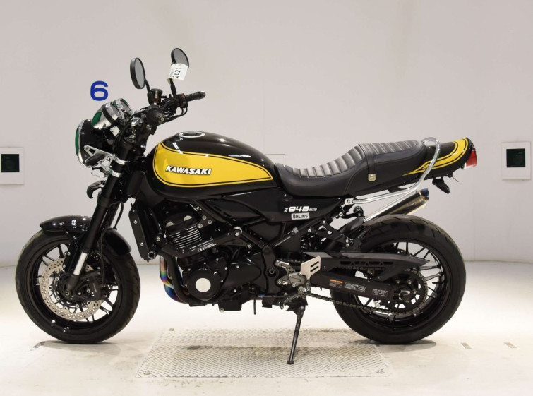 Мотоцикл Kawasaki Z900RS з пробігом 31789 km