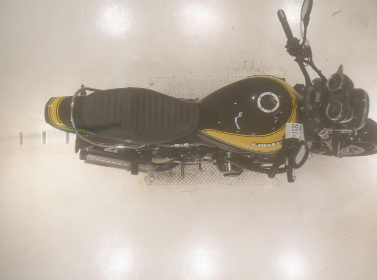 Мотоцикл Kawasaki Z900RS з пробігом 31789 km