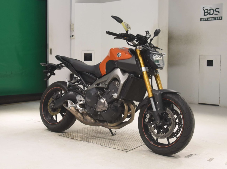 Мотоцикл Yamaha MT-09 з пробігом 42676 km