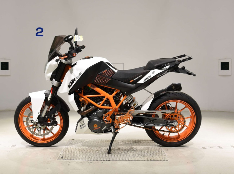 Мотоцикл KTM 390 DUKE с пробегом 23744 km