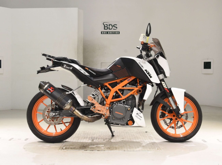 Мотоцикл KTM 390 DUKE с пробегом 23744 km