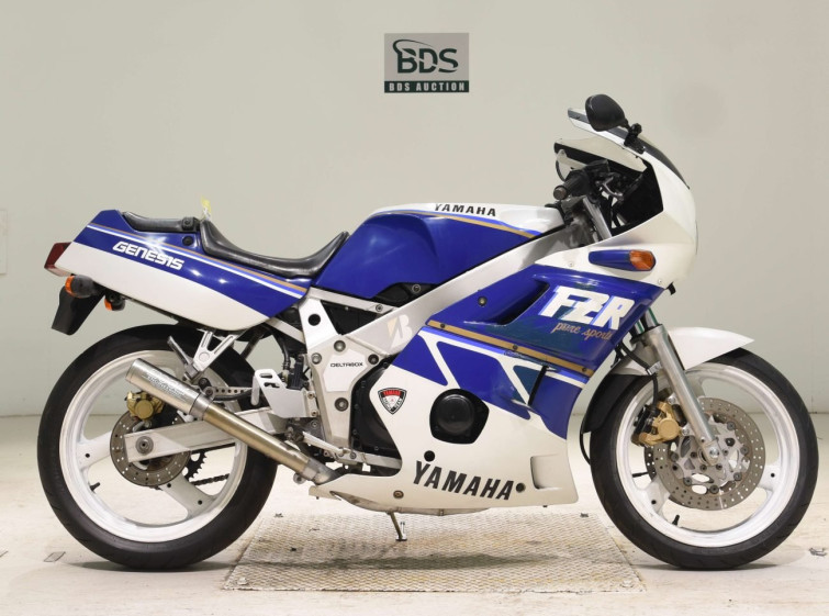 Мотоцикл Yamaha FZR400 з пробігом 24402 km