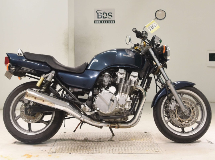 Мотоцикл Honda CB750SF з пробігом 43944 km