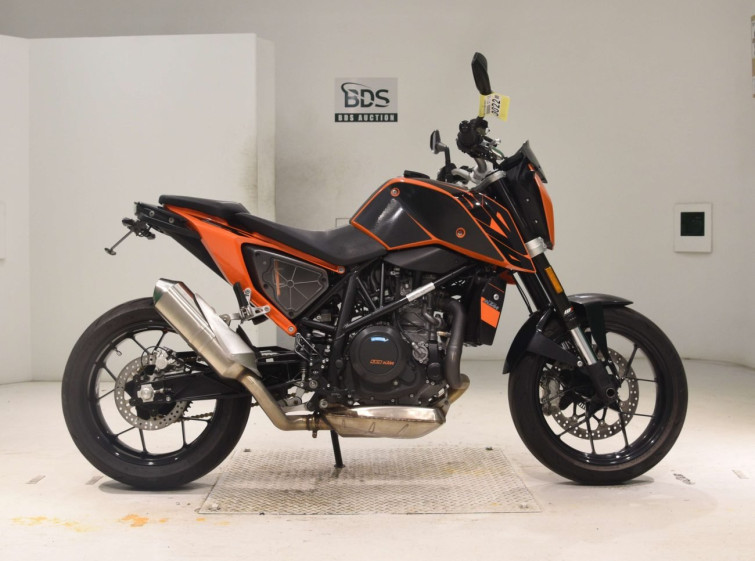 Мотоцикл KTM 690 DUKE с пробегом 13054 km
