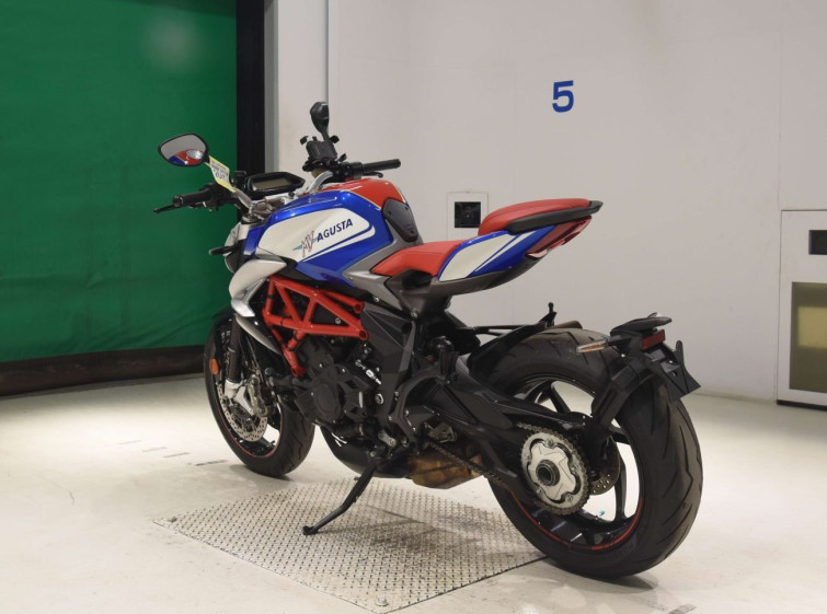 Мотоцикл MV Agusta BRUTALE800RR з пробігом 5978 km