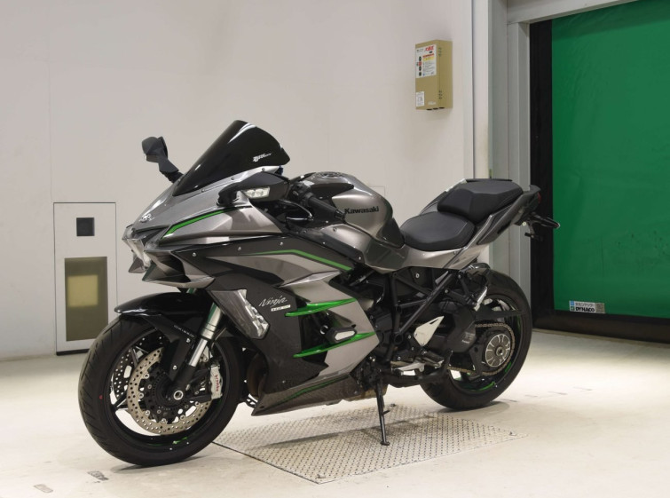 Мотоцикл Kawasaki NINJA H2 SX SE + с пробегом 17702 km
