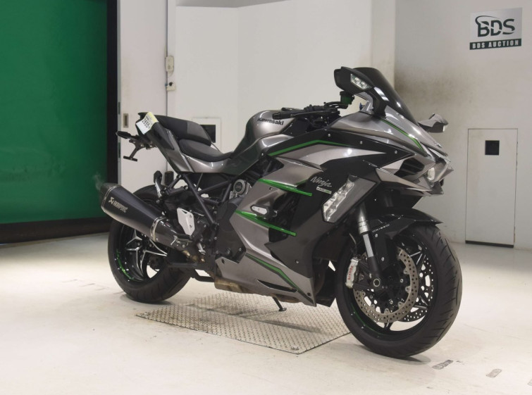 Мотоцикл Kawasaki NINJA H2 SX SE + с пробегом 17702 km