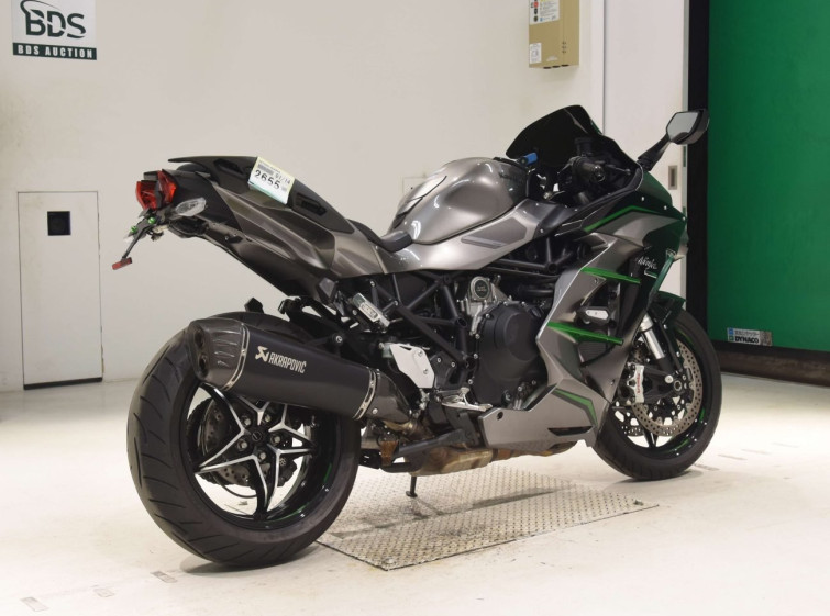 Мотоцикл Kawasaki NINJA H2 SX SE + с пробегом 17702 km