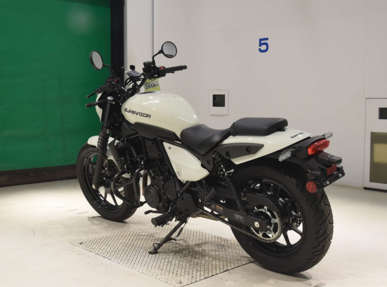 Мотоцикл Kawasaki ELIMINATOR400-3SE з пробігом 298 km
