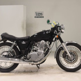 Мотоцикл Yamaha SR400 с пробегом 9085 km