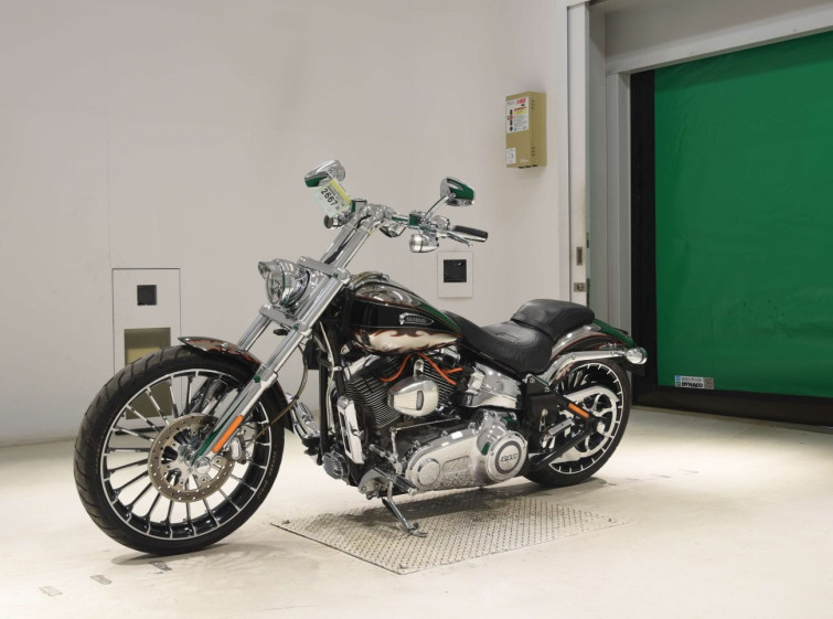 Мотоцикл HD BREAKOUT FXSB1800 з пробігом 9384 km