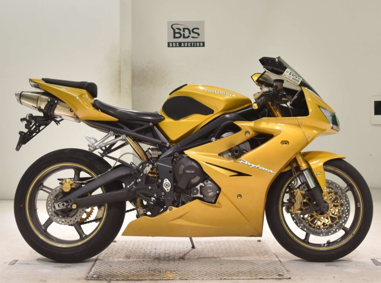 Мотоцикл Triumph DAYTONA 675 с пробегом 27730 km
