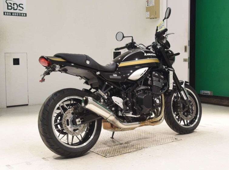 Мотоцикл Kawasaki Z900RS з пробігом 7484 km