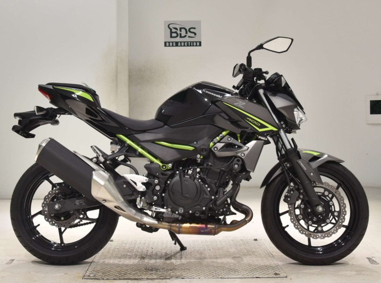 Мотоцикл Kawasaki Z400 з пробігом 1594 km