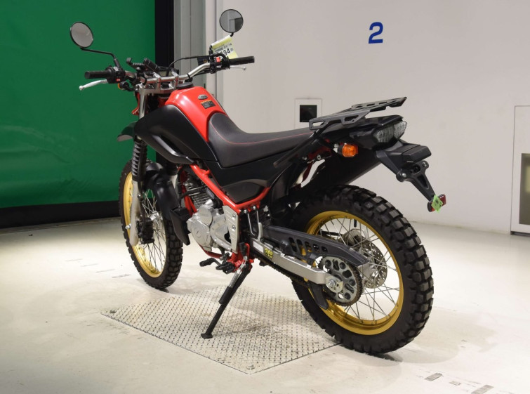 Мотоцикл Yamaha SEROW XT250 с пробегом 3165 km