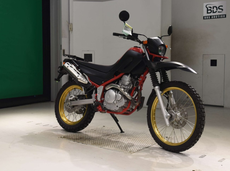 Мотоцикл Yamaha SEROW XT250 с пробегом 3165 km
