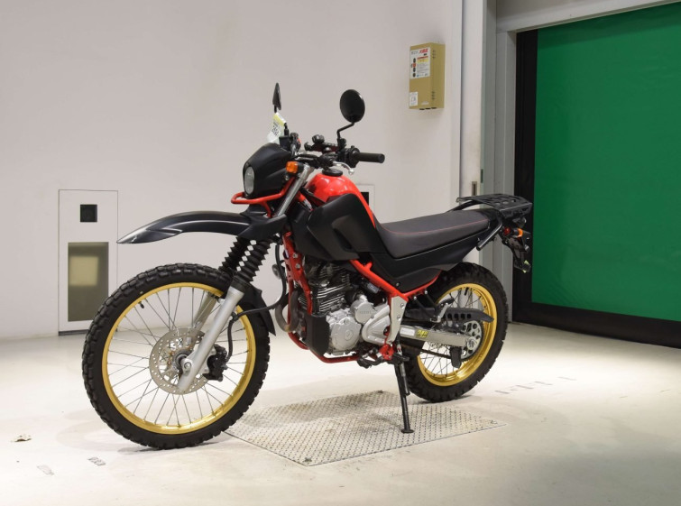 Мотоцикл Yamaha SEROW XT250 с пробегом 3165 km