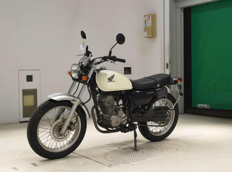 Мотоцикл Honda CB223S з пробігом 14695 km