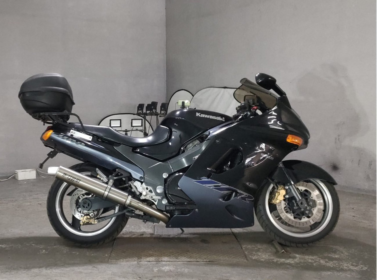 Мотоцикл Kawasaki ZZ-R1100 с пробегом 45034 km